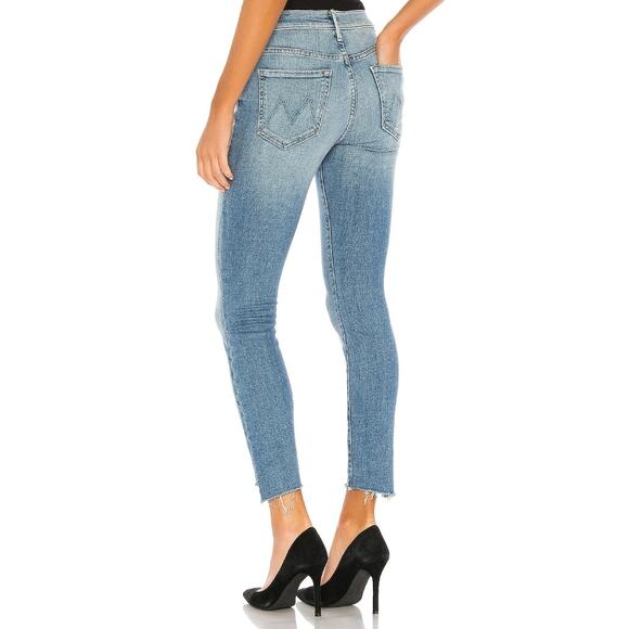 MOTHER Stunner Zip Ankle Step Fray Skinny Jean in Good Girls Do Size 27 - Picture 3 of 10